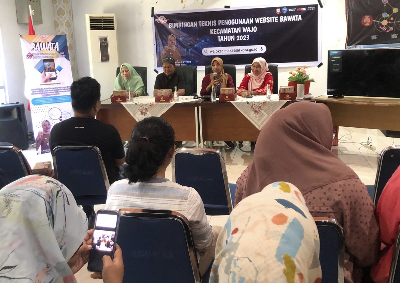 Gambar Bimtek Penggunaan Website BAWATA Kecamatan Wajo Tahun 2023